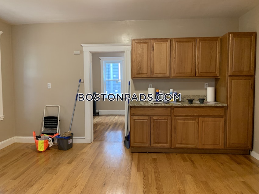 BOSTON - MATTAPAN - 3 Beds, 1 Bath - Image 5