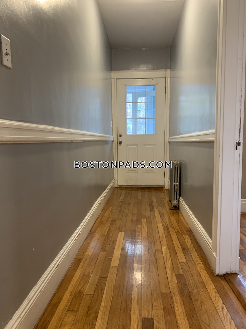 BOSTON - MATTAPAN - 3 Beds, 1 Bath - Image 18