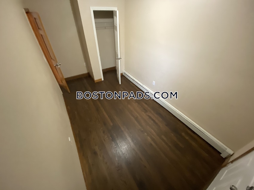 BOSTON - ROXBURY - 4 Beds, 1 Bath - Image 16