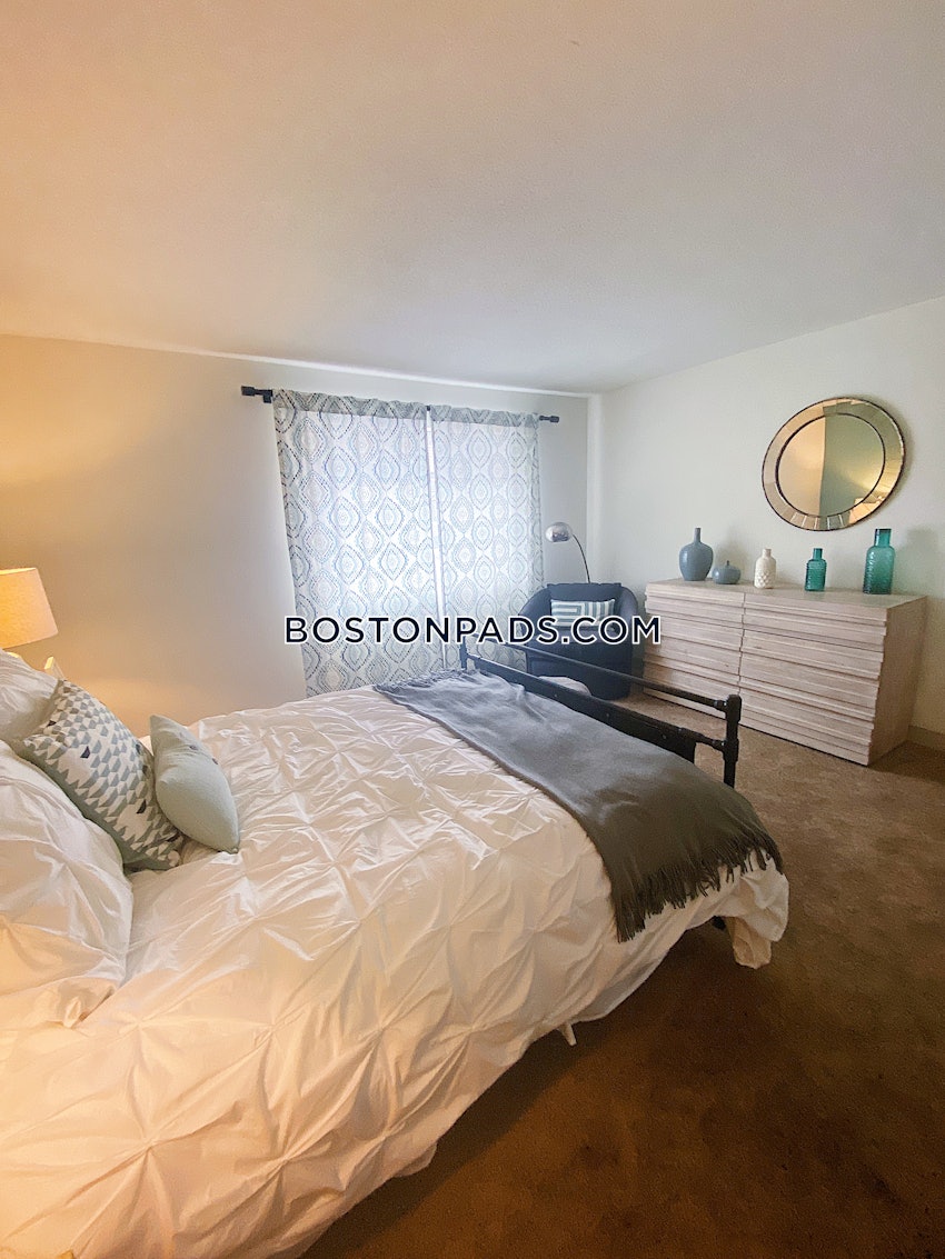 REVERE - 1 Bed, 1 Bath - Image 1