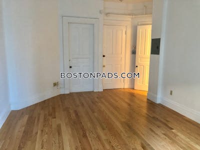 Back Bay Apartment for rent Studio 1 Bath Boston - $2,195