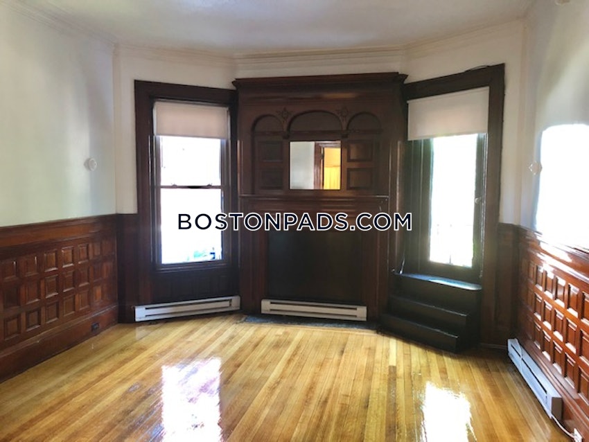 BROOKLINE- BOSTON UNIVERSITY - 1 Bed, 1 Bath - Image 4