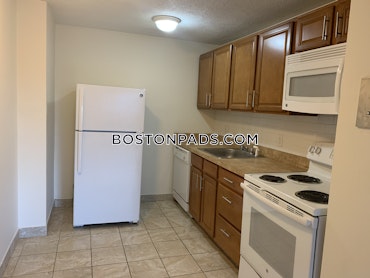 Boston - 2 Beds, 1 Baths