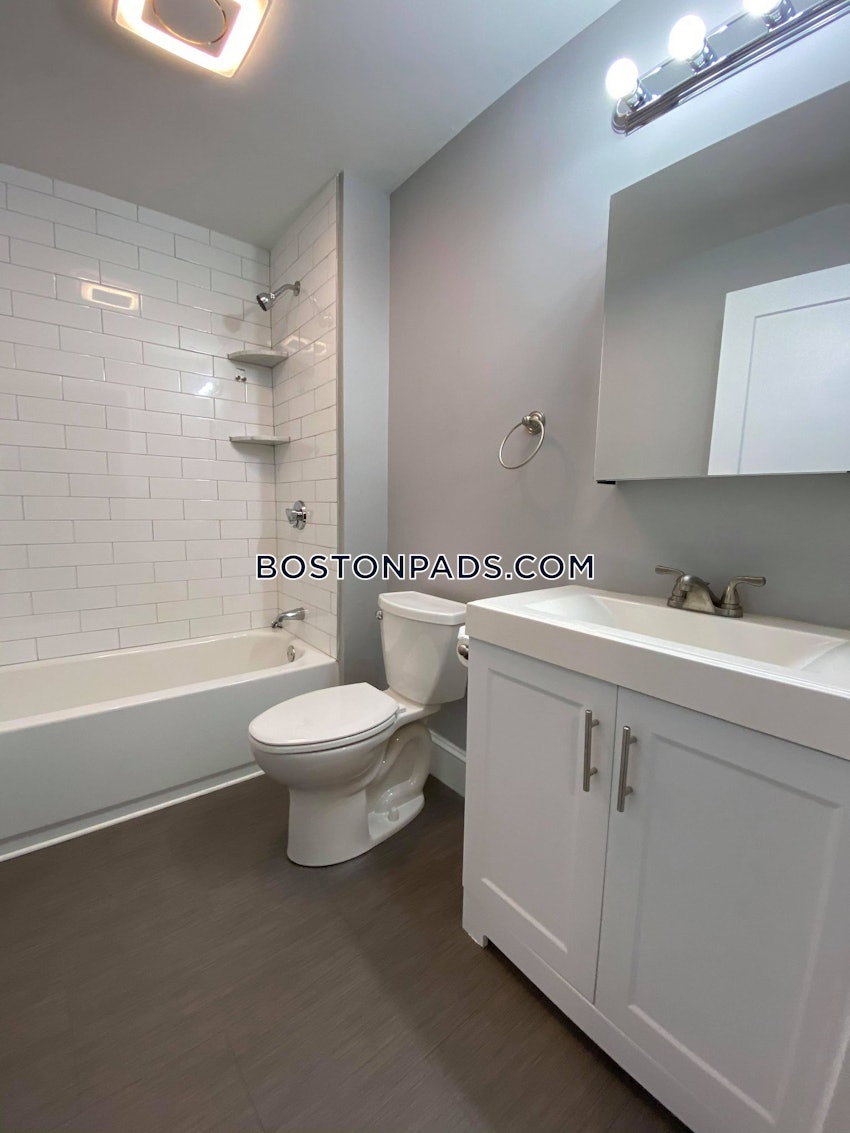 SOMERVILLE - TUFTS - 4 Beds, 2 Baths - Image 39