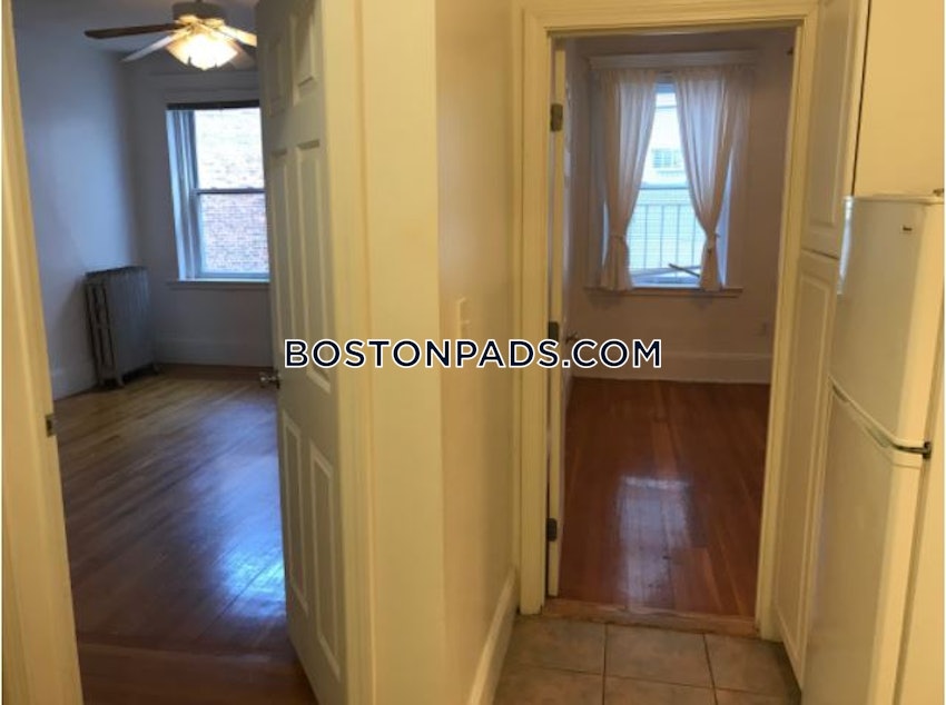 BOSTON - NORTHEASTERN/SYMPHONY - 1 Bed, 1 Bath - Image 2