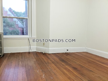 Brookline - 2 Beds, 1 Baths