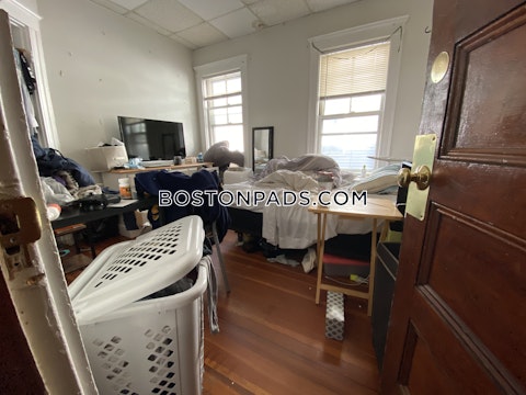 college Ave. Somerville photo 6