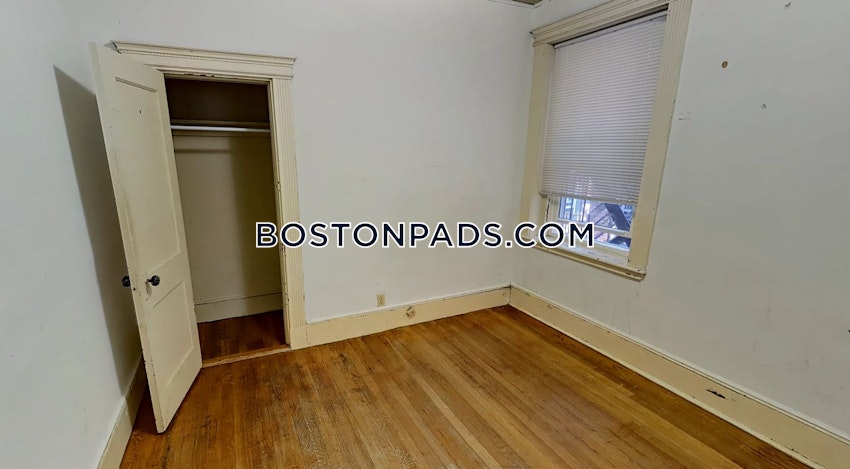 BOSTON - NORTHEASTERN/SYMPHONY - 3 Beds, 1 Bath - Image 3