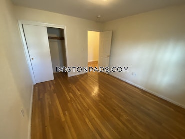 Boston - 4 Beds, 2.5 Baths