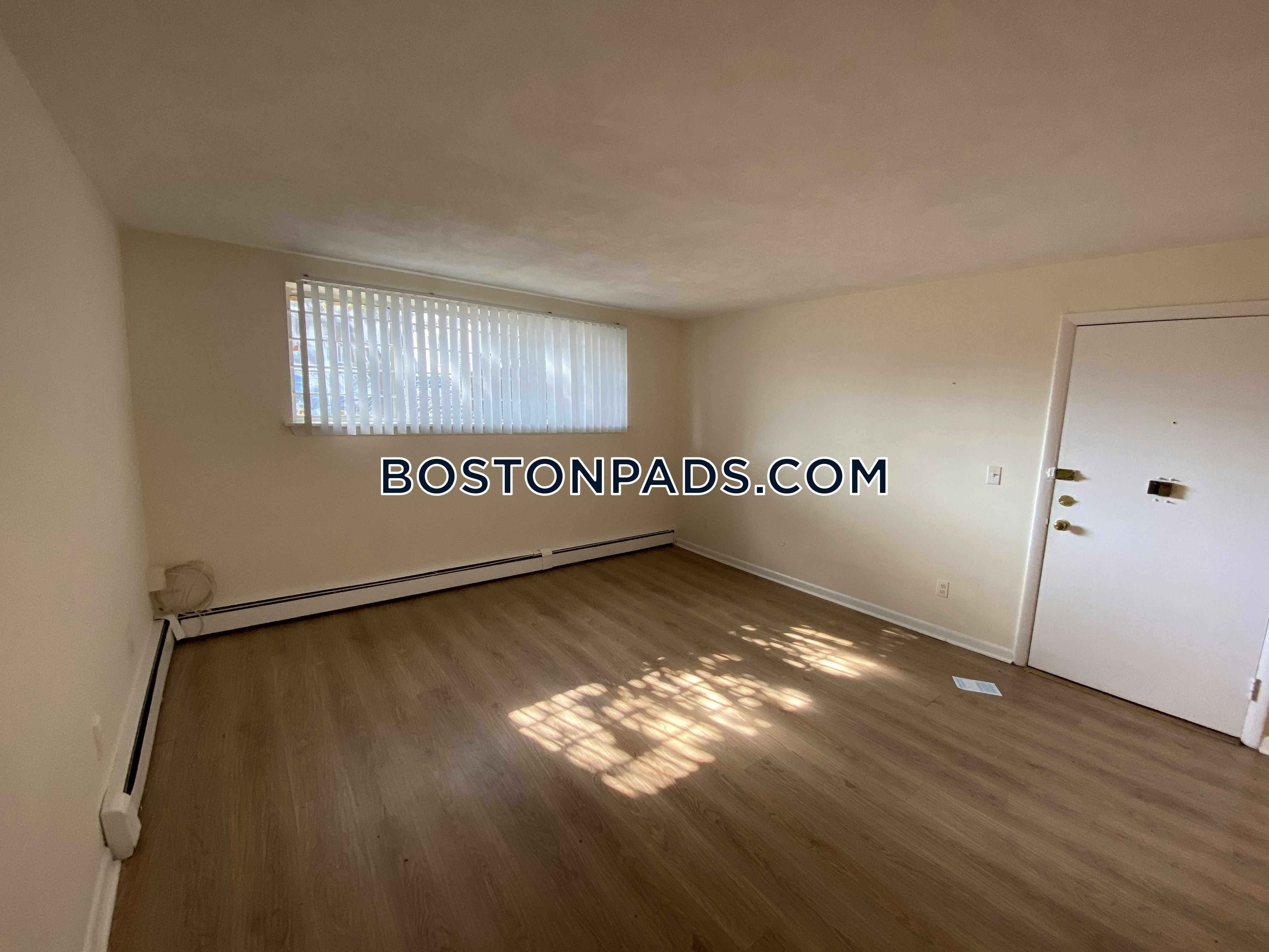 Boston - 2 Beds, 1 Baths