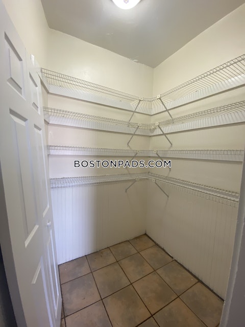 Cambridge St Boston photo 34