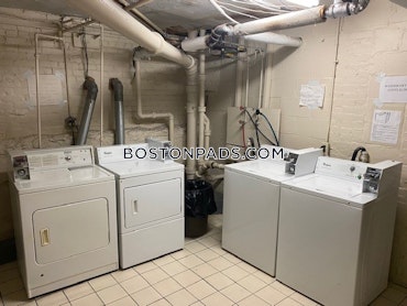 Boston - 3 Beds, 1 Baths