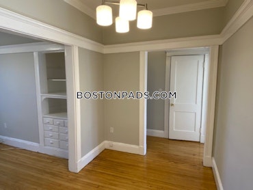 Boston - 3 Beds, 1 Baths