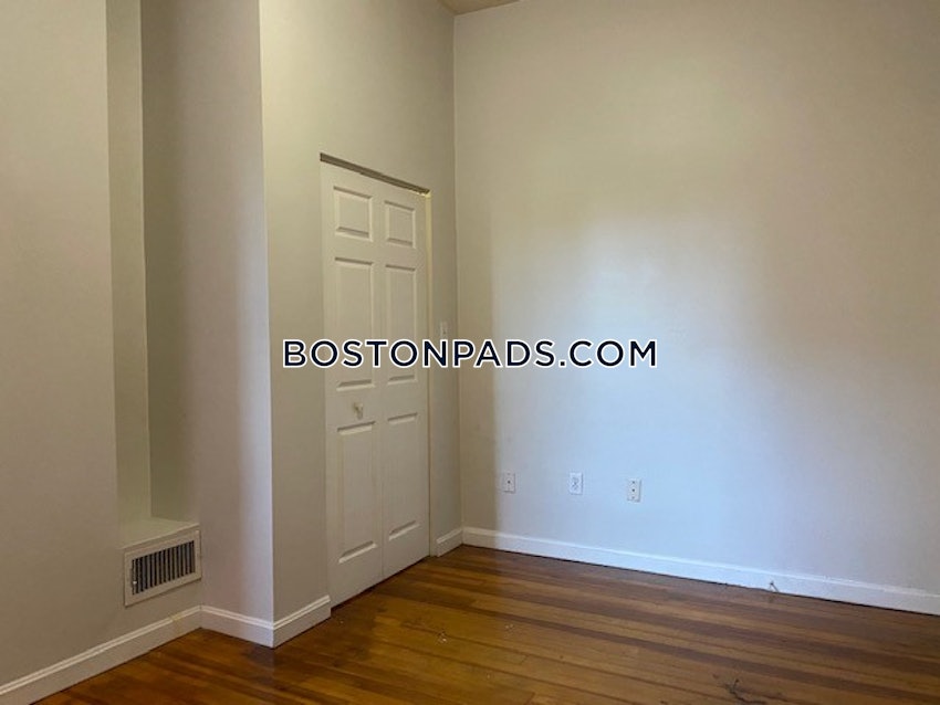 BOSTON - SOUTH BOSTON - WEST SIDE - 3 Beds, 1 Bath - Image 12