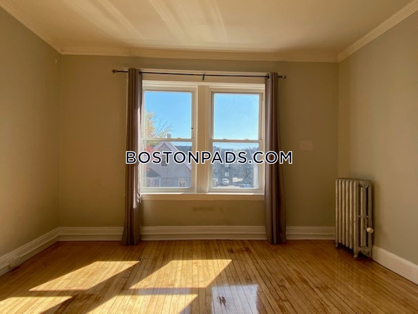 BOSTON - ALLSTON - 3 Beds, 1 Bath - Image 10