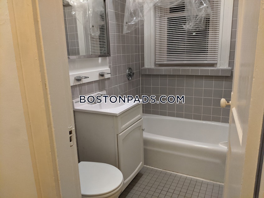 Boston - $2,375+ /month