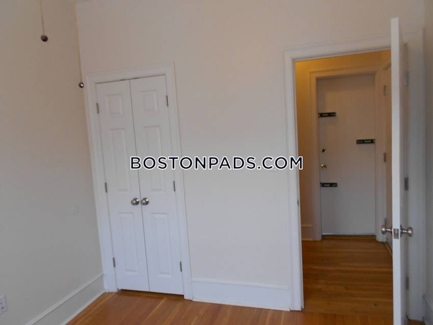 BOSTON - NORTHEASTERN/SYMPHONY - 1 Bed, 1 Bath - Image 2