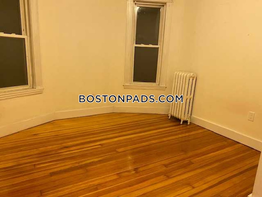 BOSTON - DORCHESTER - SAVIN HILL - 4 Beds, 1 Bath - Image 12