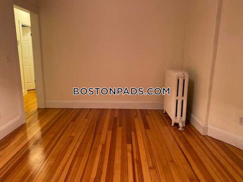 BOSTON - DORCHESTER - SAVIN HILL - 4 Beds, 1 Bath - Image 3