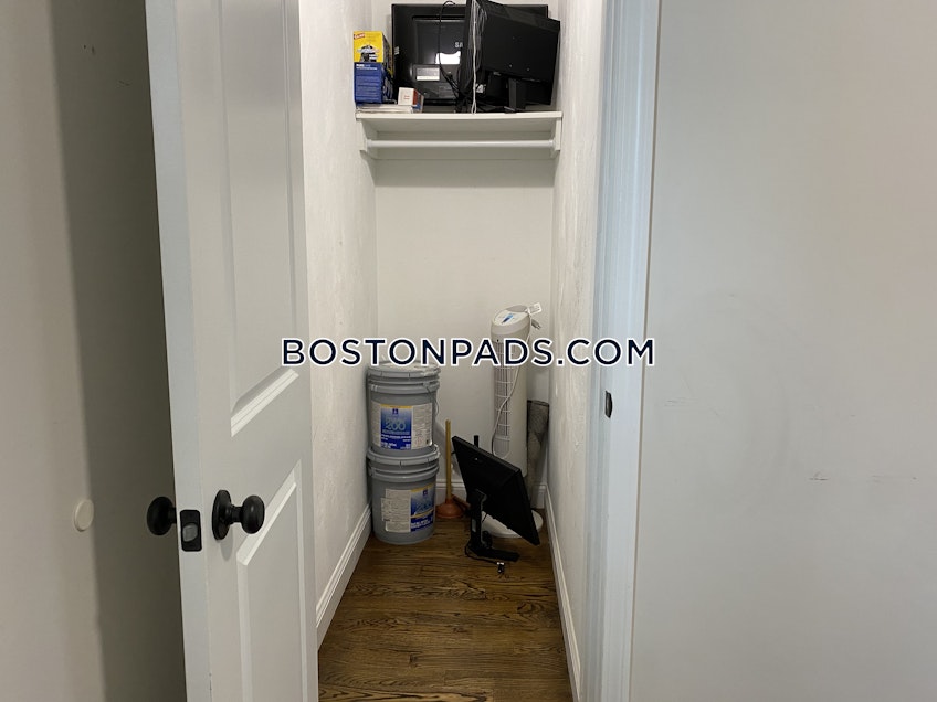 Boston - $3,495+ /month