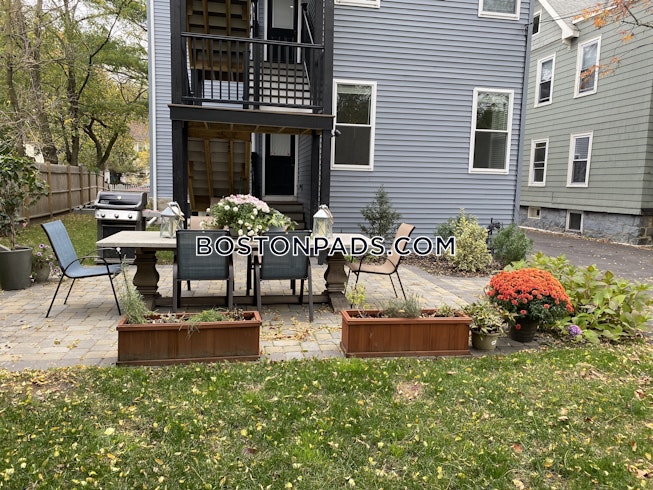 Boston - $3,495+ /mo