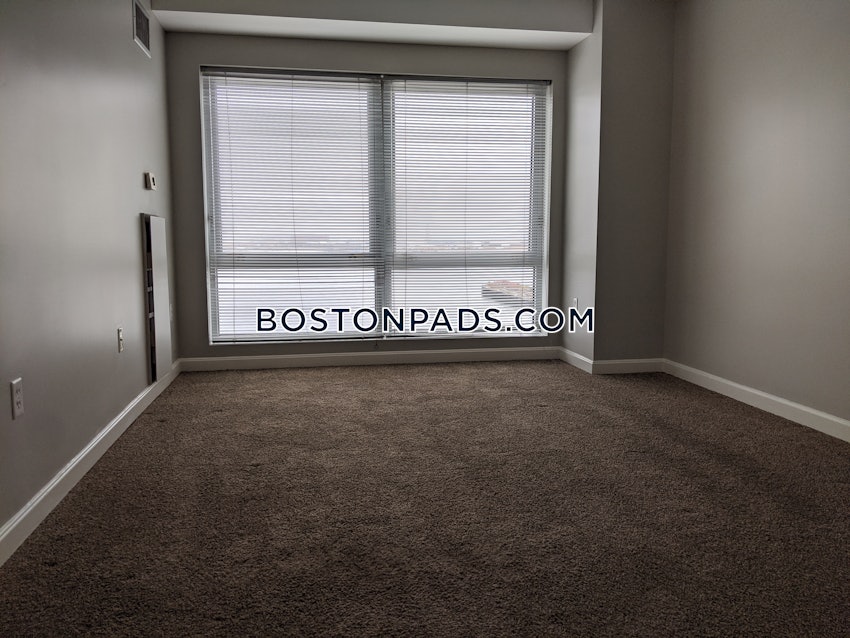 BOSTON - SEAPORT/WATERFRONT - 3 Beds, 2 Baths - Image 6