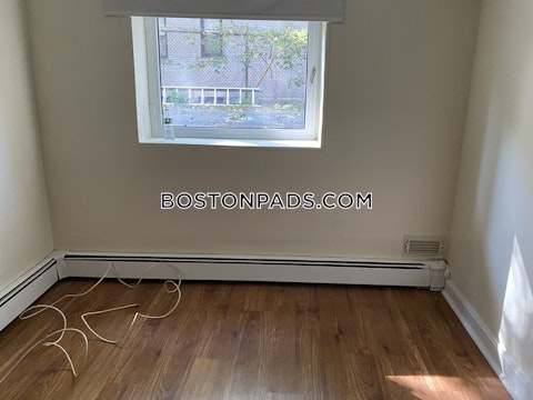 South Huntington Ave. Boston photo 10