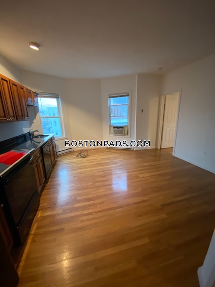 BOSTON - DORCHESTER - SAVIN HILL - 2 Beds, 1 Bath - Image 24