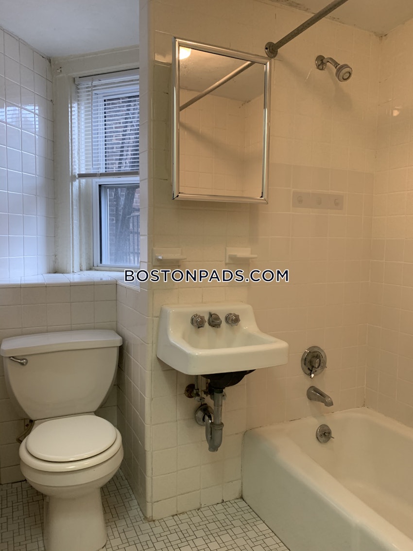 BOSTON - NORTHEASTERN/SYMPHONY - 1 Bed, 1 Bath - Image 36