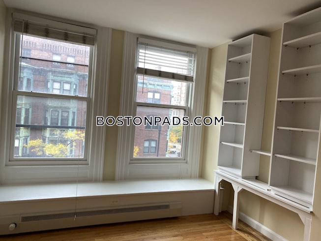 Boston - $2,750+ /mo