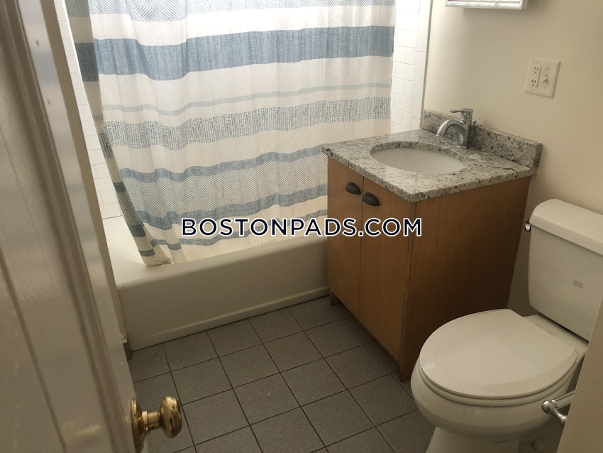 BOSTON - LOWER ALLSTON - 3 Beds, 2 Baths - Image 9