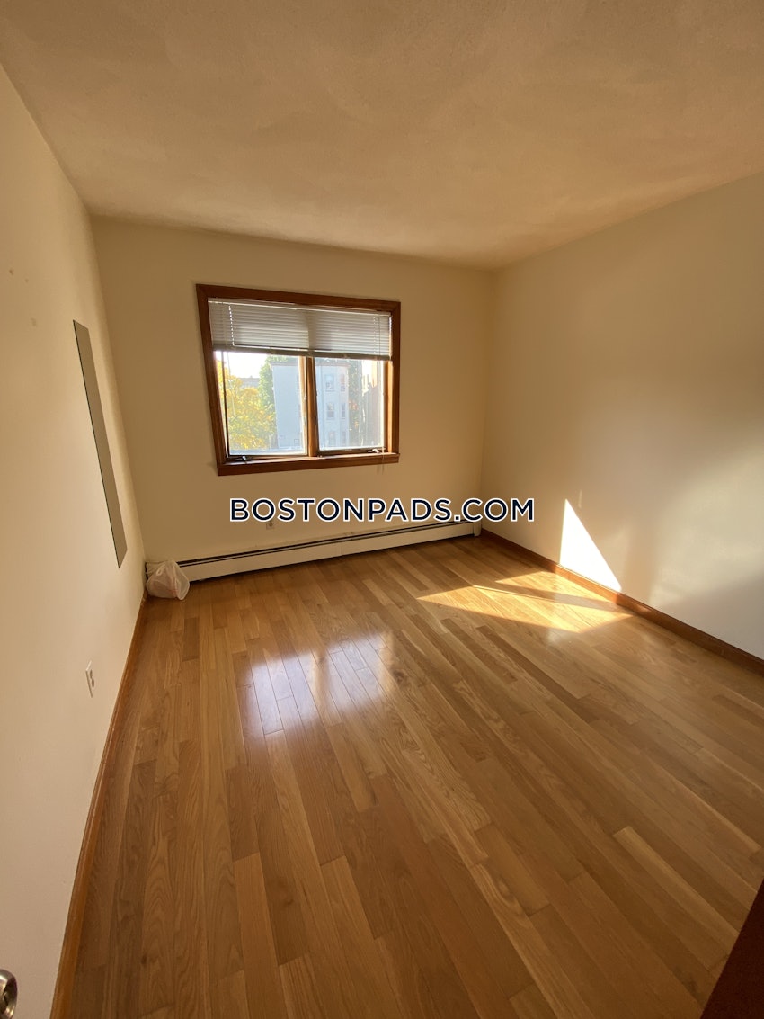 SOMERVILLE- WEST SOMERVILLE/ TEELE SQUARE - 2 Beds, 1 Bath - Image 18