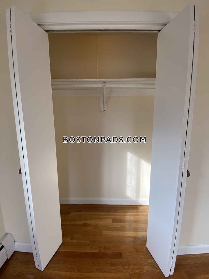 BOSTON - ALLSTON - 1 Bed, 1 Bath - Image 4