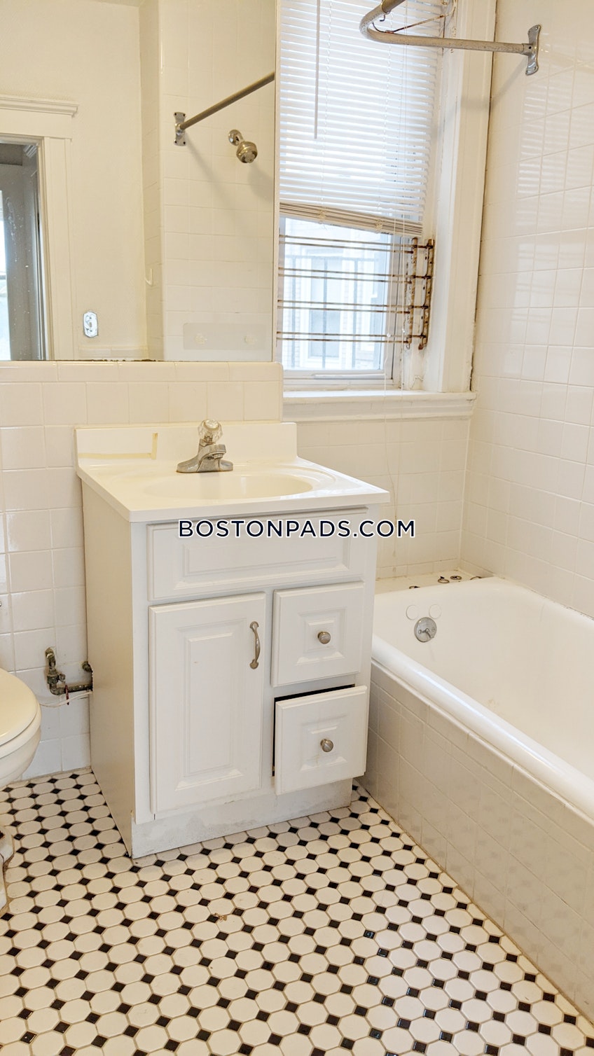 Boston - $3,850+ /month
