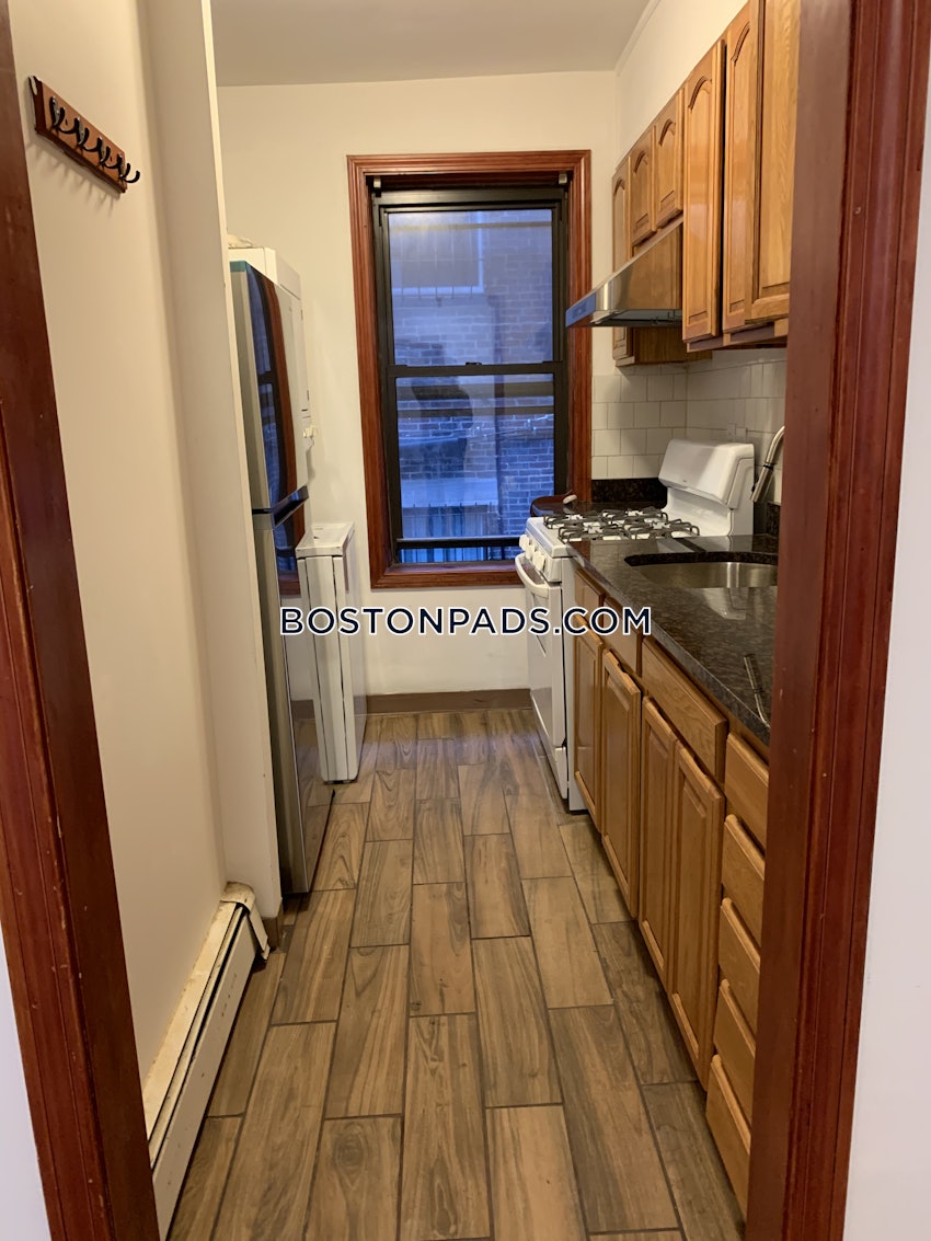 BOSTON - SOUTH END - 3 Beds, 1 Bath - Image 19