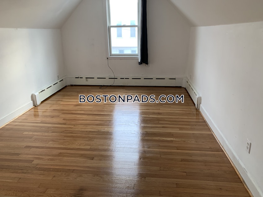 Boston - $4,500+ /month