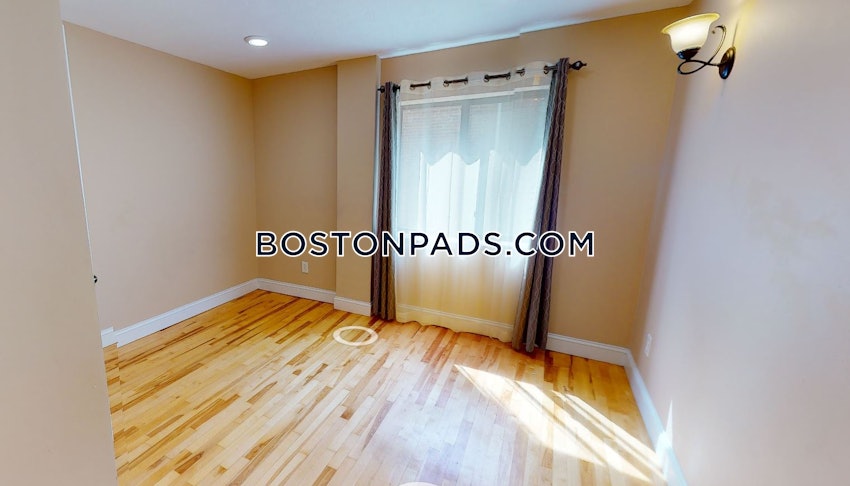 BOSTON - BRIGHTON - CLEVELAND CIRCLE - 3 Beds, 1.5 Baths - Image 10