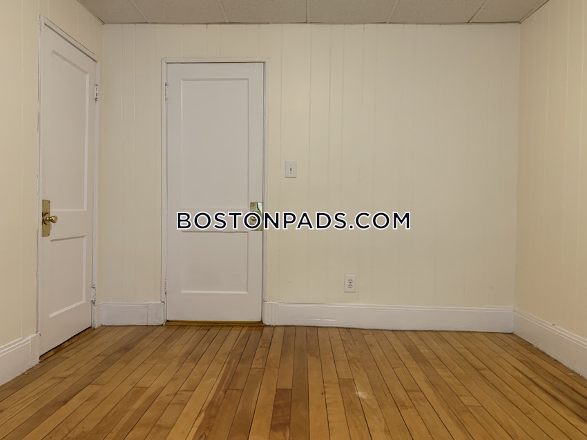 BOSTON - ALLSTON - 2 Beds, 1 Bath - Image 5