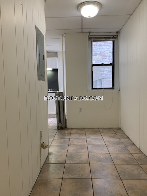 Cambridge St Boston photo 22