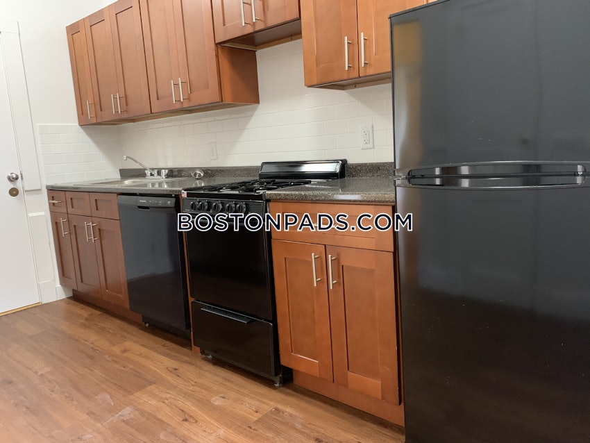 BOSTON - BRIGHTON- WASHINGTON ST./ ALLSTON ST. - 2 Beds, 1 Bath - Image 2