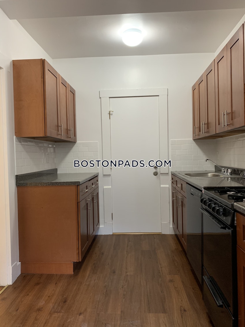 BOSTON - BRIGHTON- WASHINGTON ST./ ALLSTON ST. - 2 Beds, 1 Bath - Image 1