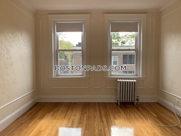 Boston - 2 Beds, 1 Baths