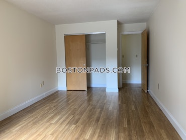 Boston - 2 Beds, 2 Baths