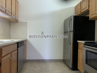 Boston - 2 Beds, 2 Baths