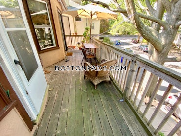 Boston - 1 Beds, 1 Baths