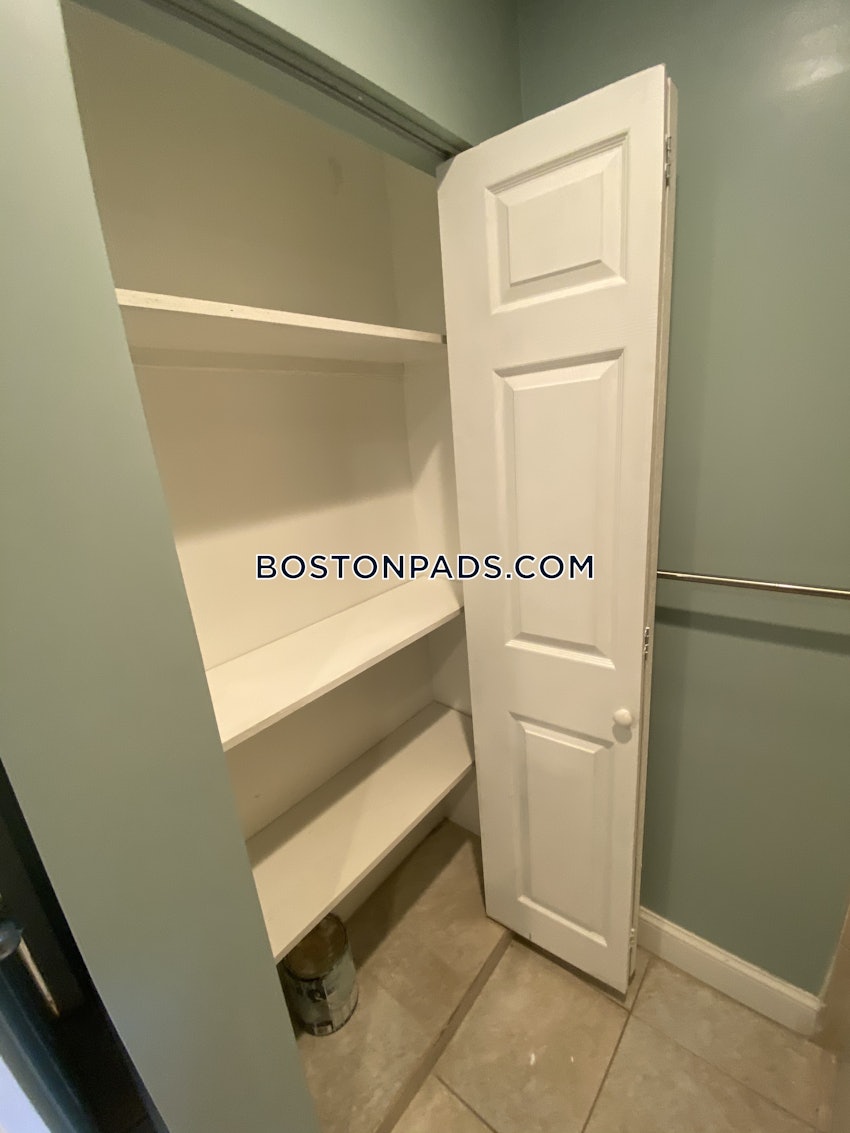BOSTON - DORCHESTER - CENTER - 4 Beds, 1 Bath - Image 8