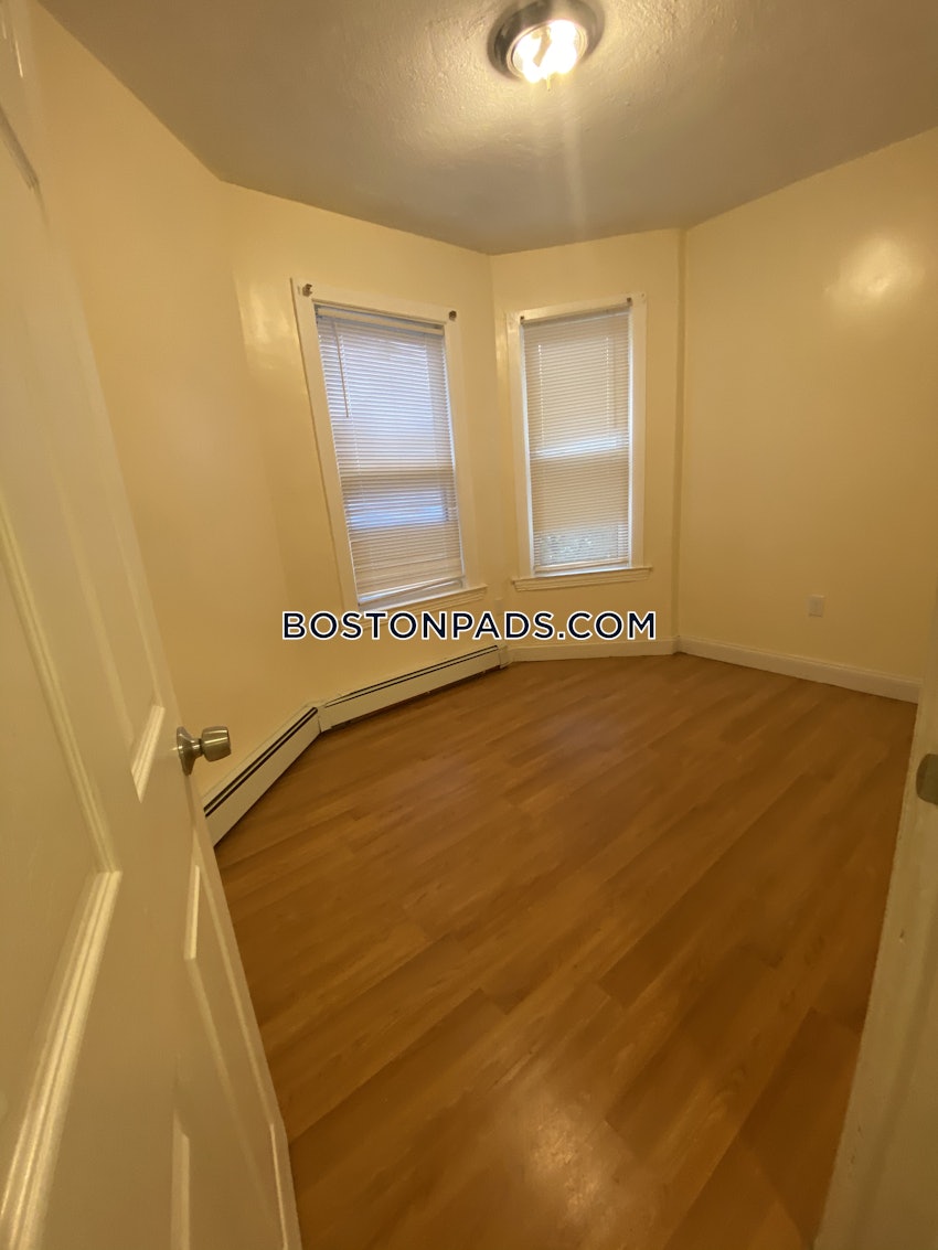 BOSTON - DORCHESTER - CENTER - 4 Beds, 1 Bath - Image 6