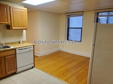 Boston - 2 Beds, 1 Baths