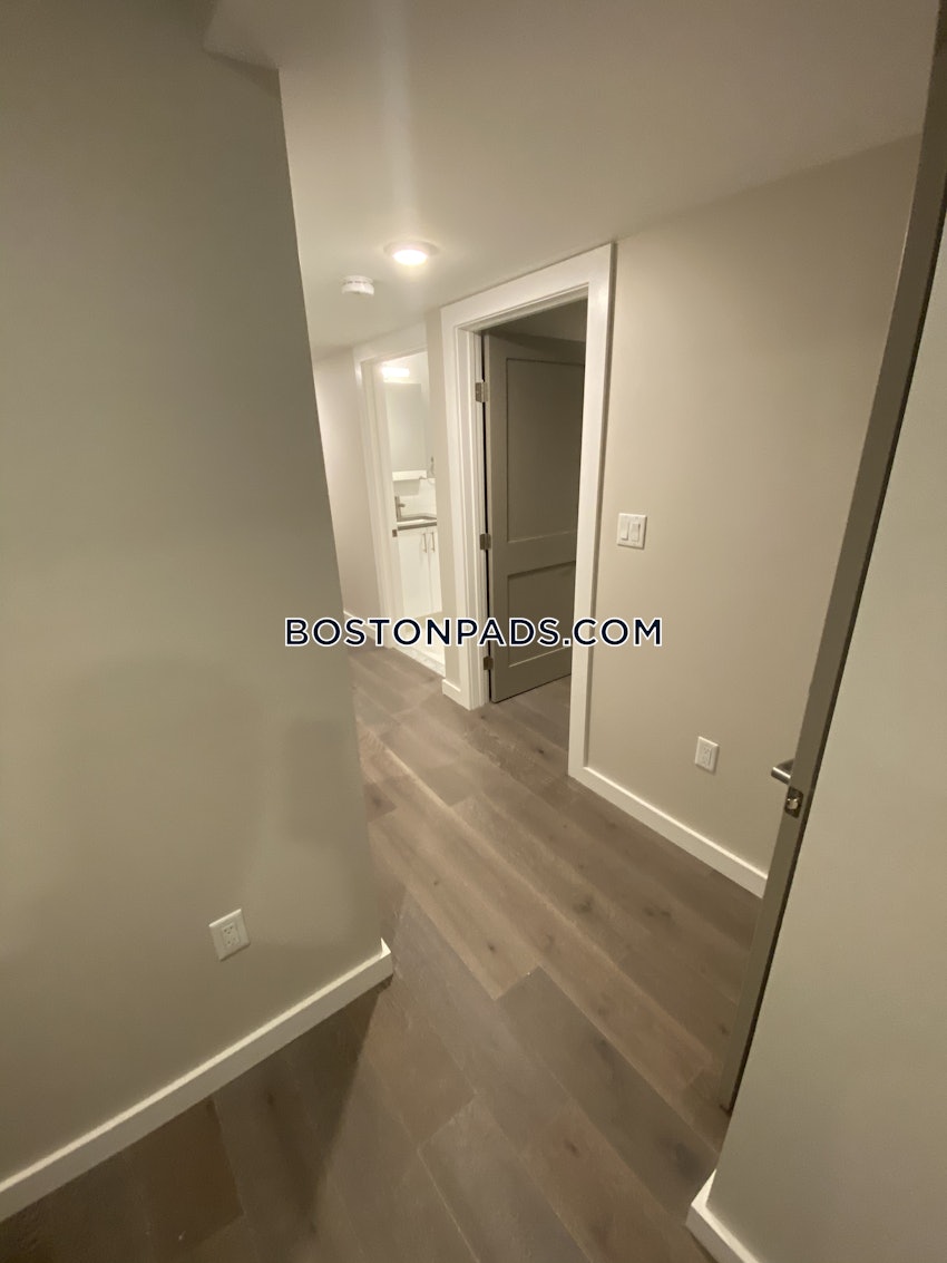 BOSTON - NORTH END - 2 Beds, 1.5 Baths - Image 18