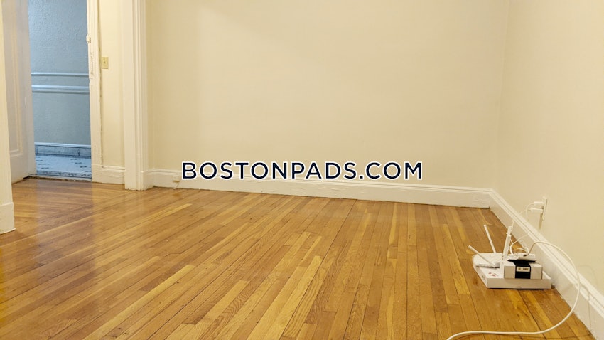 BOSTON - BRIGHTON - CLEVELAND CIRCLE - 1 Bed, 1 Bath - Image 10